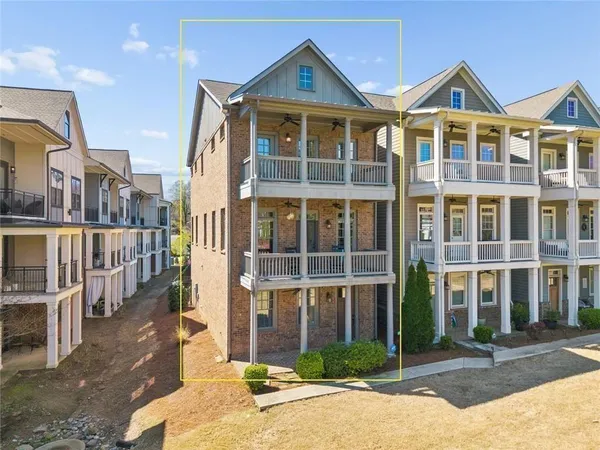 $690,000 | 124 Parkside W Court, Norcross, GA 30071