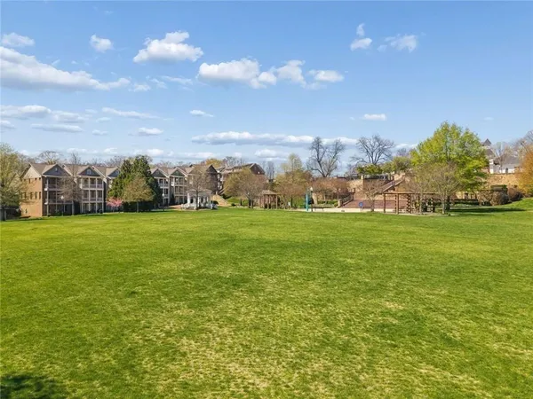 $690,000 | 124 Parkside W Court, Norcross, GA 30071