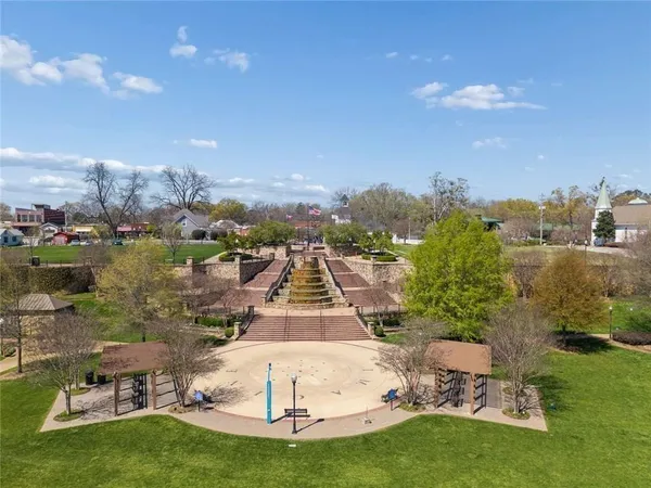 $690,000 | 124 Parkside W Court, Norcross, GA 30071