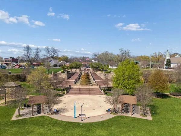 $690,000 | 124 Parkside W Court, Norcross, GA 30071