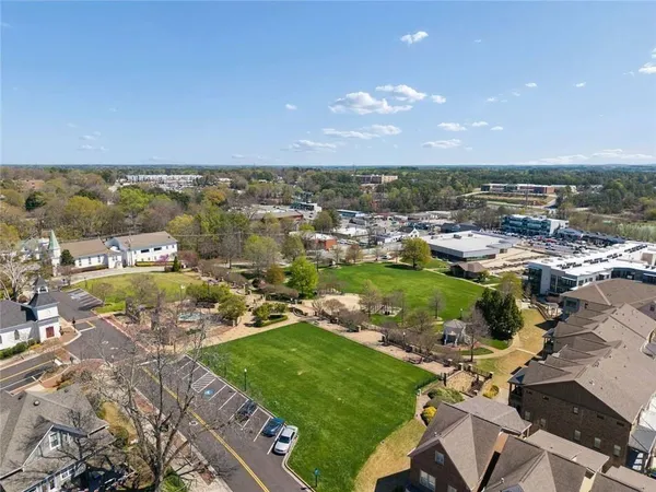 $690,000 | 124 Parkside W Court, Norcross, GA 30071