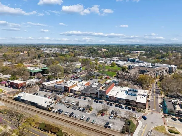 $690,000 | 124 Parkside W Court, Norcross, GA 30071