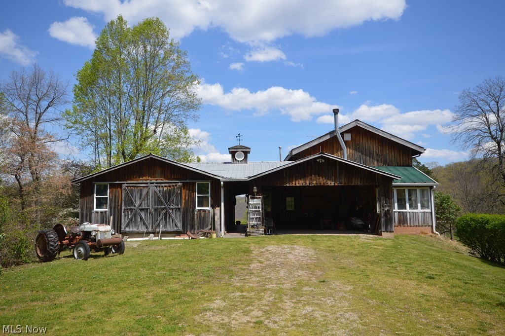 2397 Sandys Run Road West Union, WV 26456 - Photo 2 of 35 Gallery Image 2