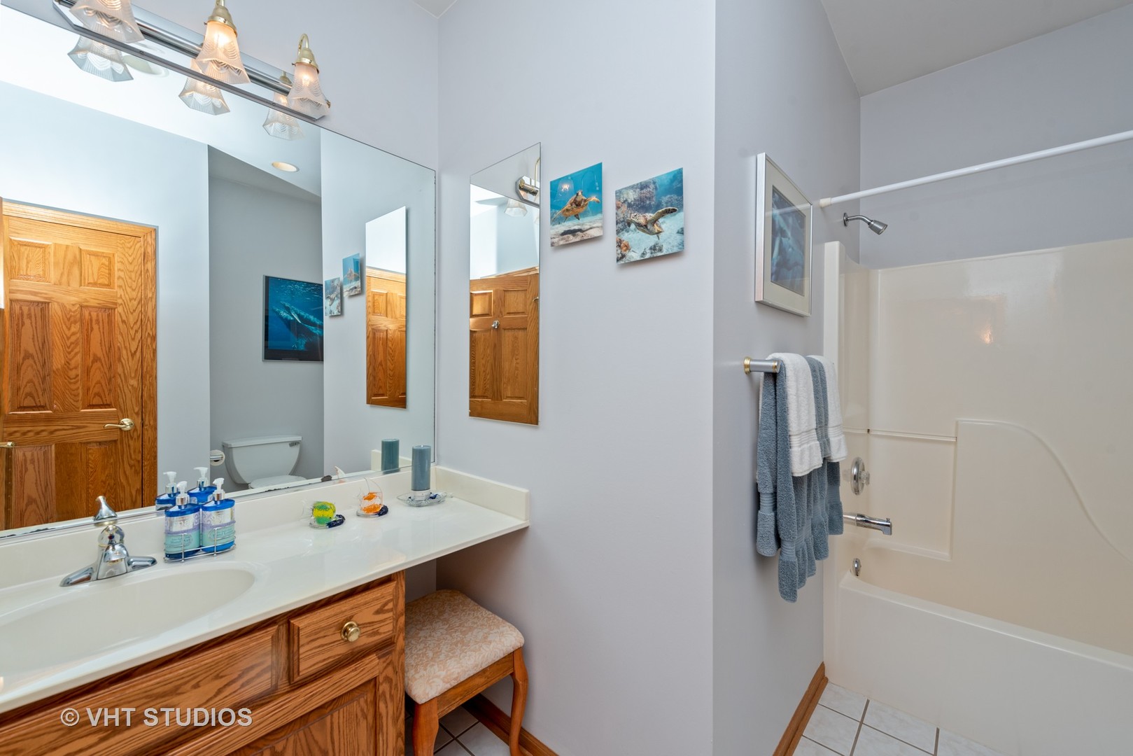 9N451 Dittman Road Elgin, IL 60124 - Photo 11 of 21 Gallery Image 11