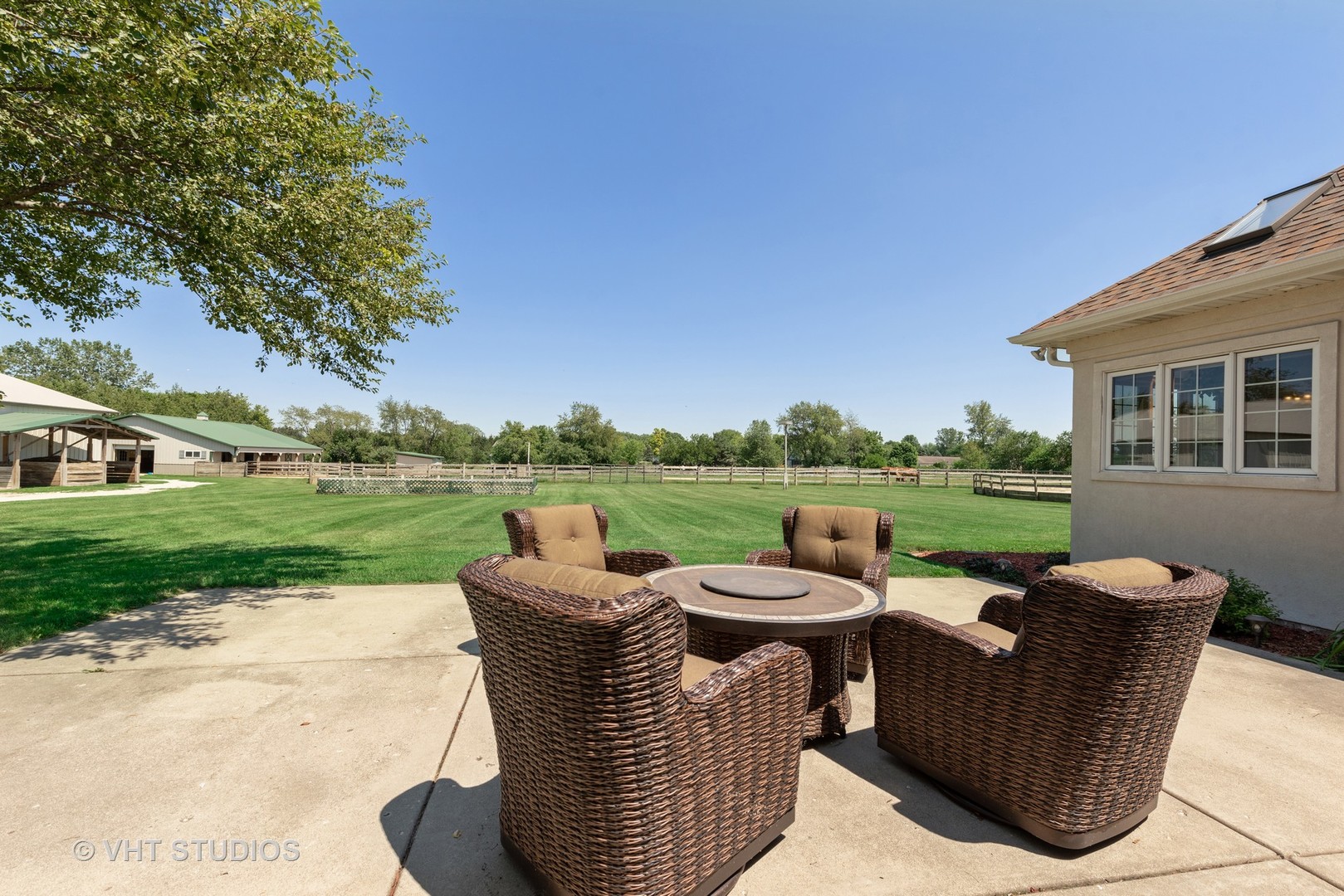 9N451 Dittman Road Elgin, IL 60124 - Photo 14 of 21 Gallery Image 14