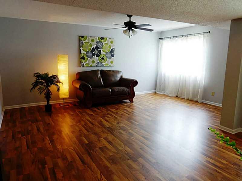 5113 Vantage Point Road Avon, IN 46123 - Photo 17 of 21 Gallery Image 17