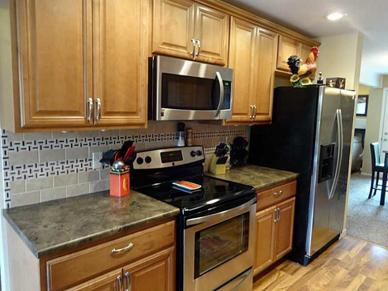 5113 Vantage Point Road Avon, IN 46123 - Photo 7 of 21 Gallery Image 7