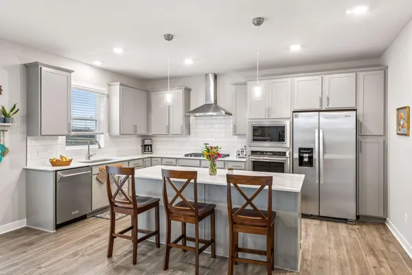 $589,900 | 838 Foxglove Terrace, Waconia, MN 55387
