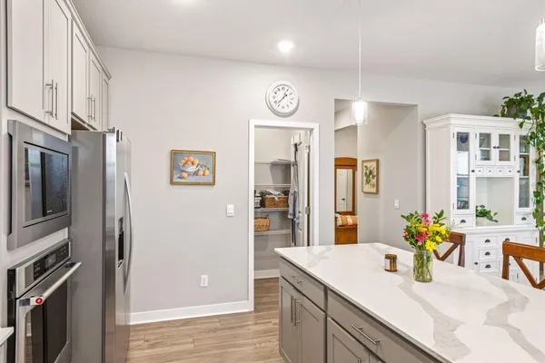 $589,900 | 838 Foxglove Terrace, Waconia, MN 55387