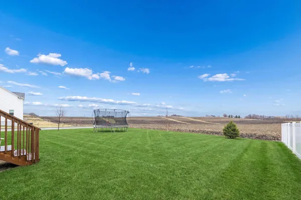 $589,900 | 838 Foxglove Terrace, Waconia, MN 55387