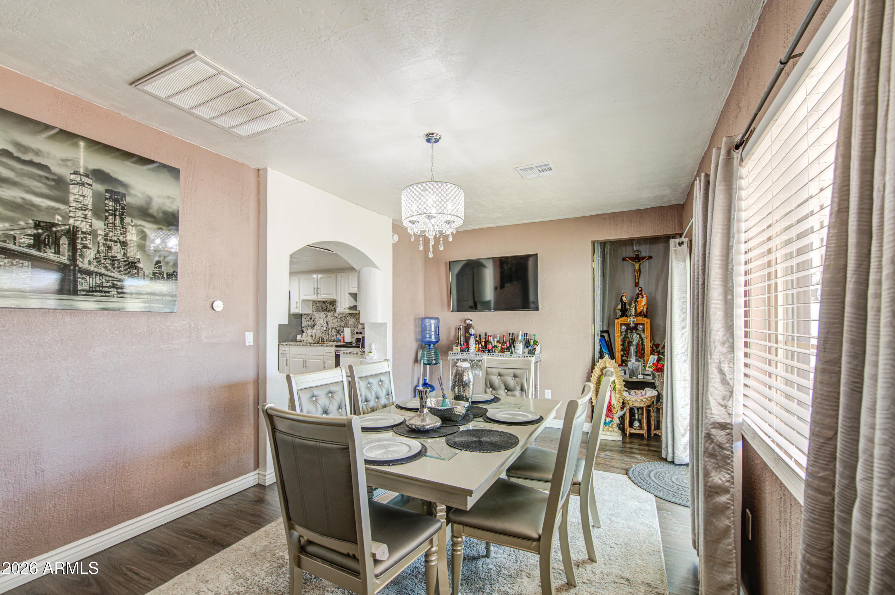 7004 West Coronado Road Phoenix, AZ 85035 - Photo 17 of 41 Family Room 3