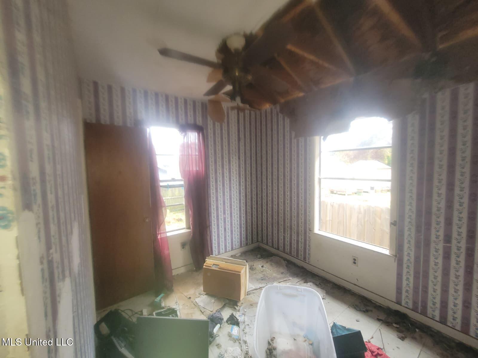 251 East Ash Street Jackson, MS 39202 - Photo 5 of 11 IMG_0811