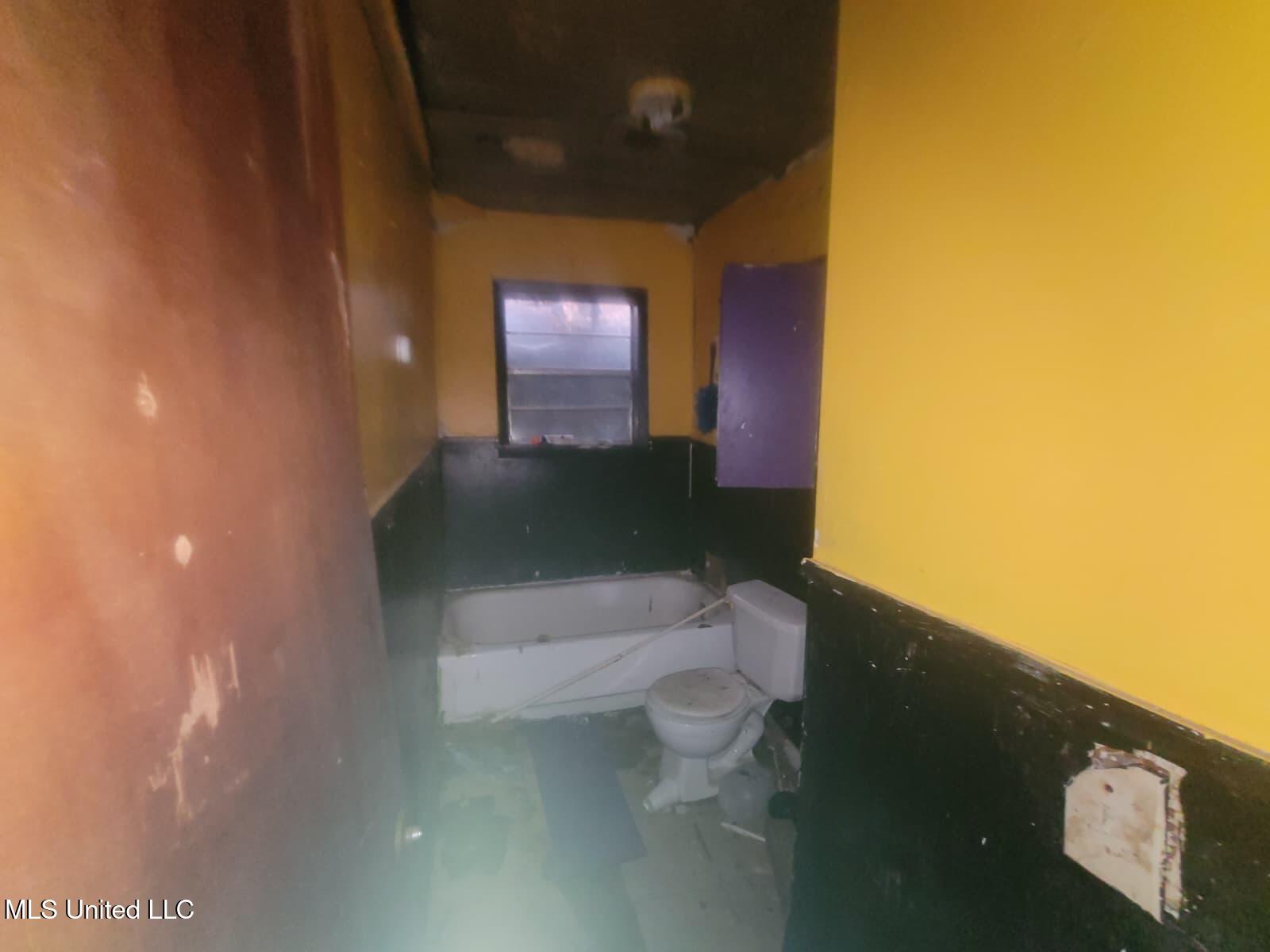 251 East Ash Street Jackson, MS 39202 - Photo 6 of 11 IMG_0812