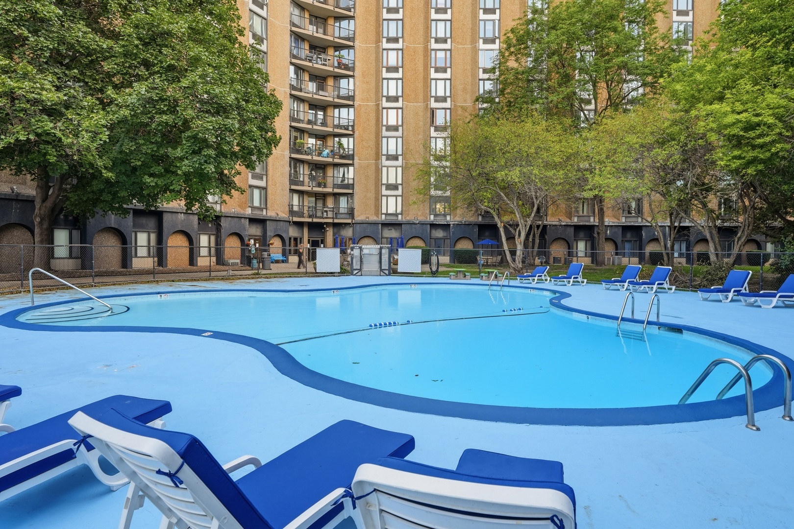 1 Renaissance Place, Unit 816 Palatine, IL 60067 - Photo 34 of 41 Gallery Image 34