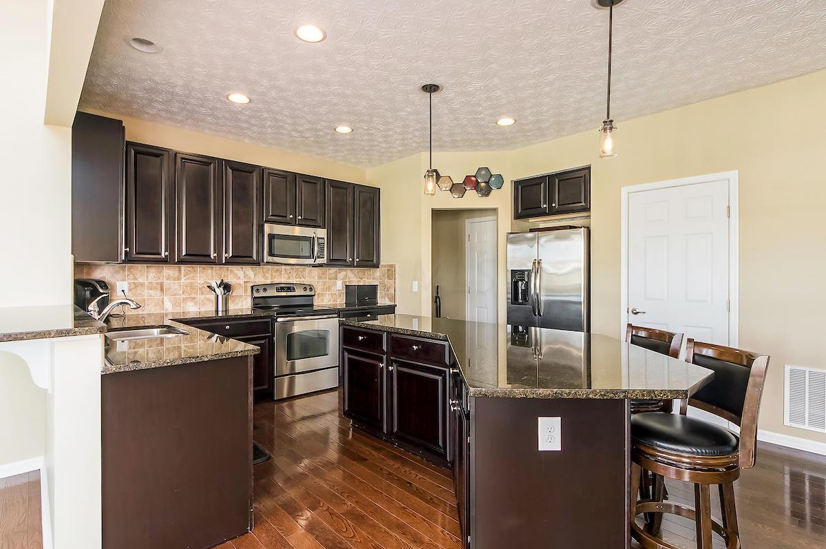 1115 Tree Line Way Delaware, OH 43015 - Photo 6 of 36 Gallery Image 6