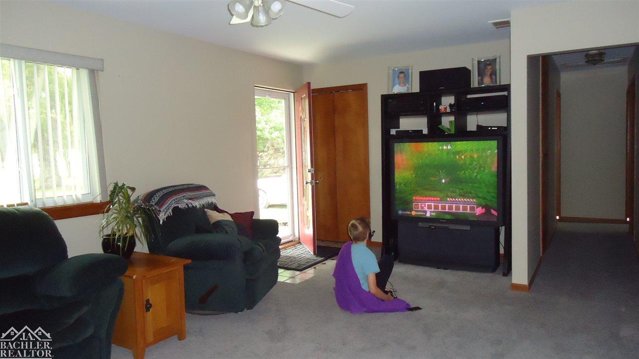 6620 Holland Road Algonac, MI 48001 - Photo 10 of 14 Gallery Image 10