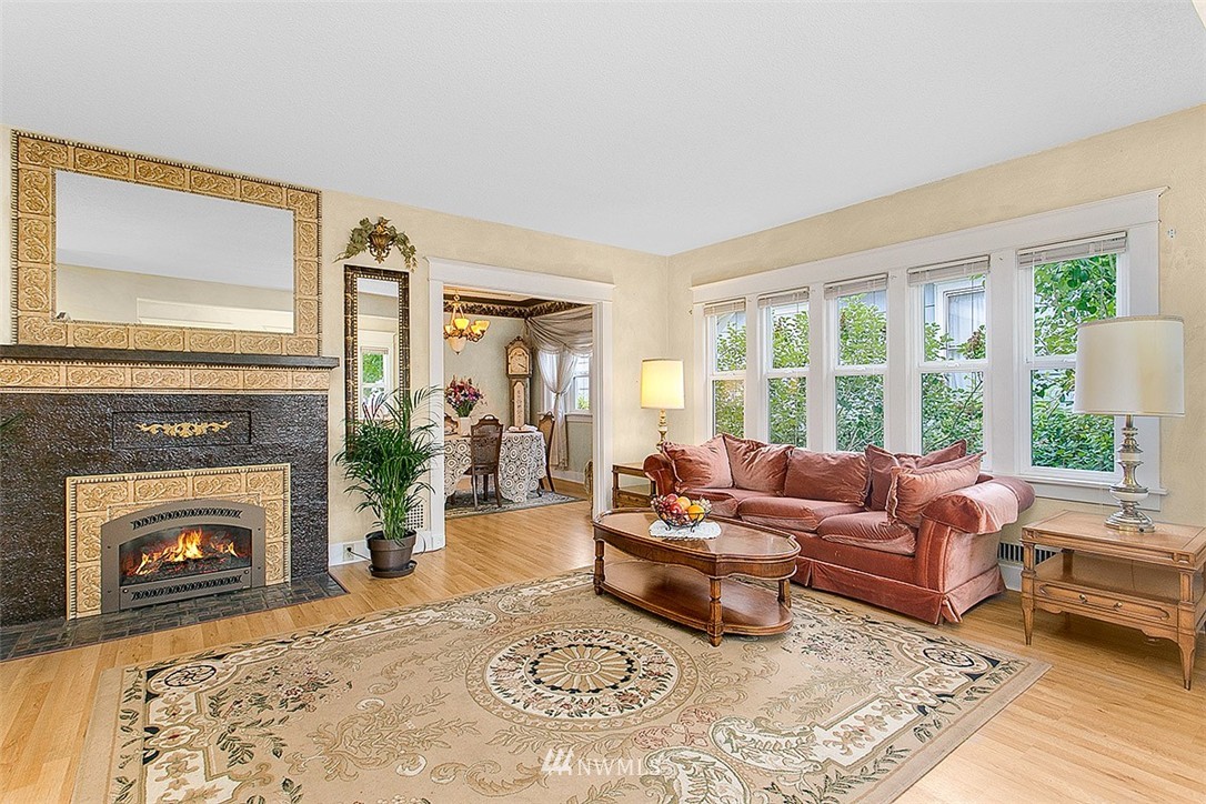 1607 Rockefeller Avenue Everett, WA 98201 - Photo 8 of 17