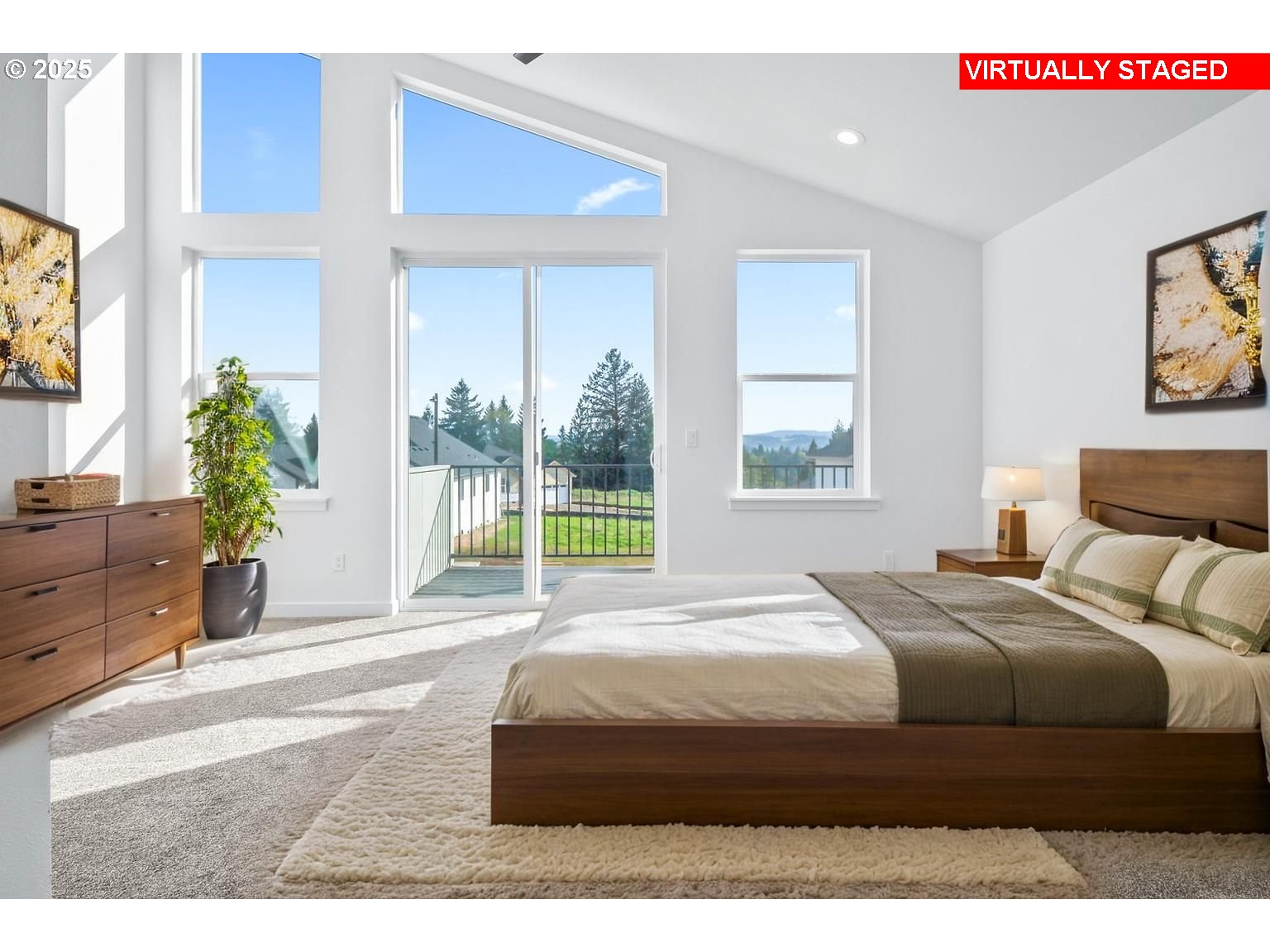 41900 Deschutes Avenue, Unit 81B Sandy, OR 97055 - Photo 16 of 33 a bedroom with a bed and windows