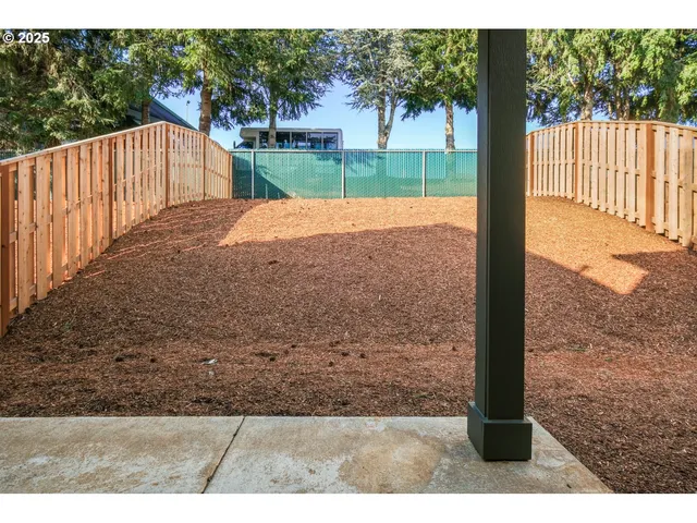 $449,950 | 41900 Deschutes Avenue, Unit 81B, Sandy, OR 97055