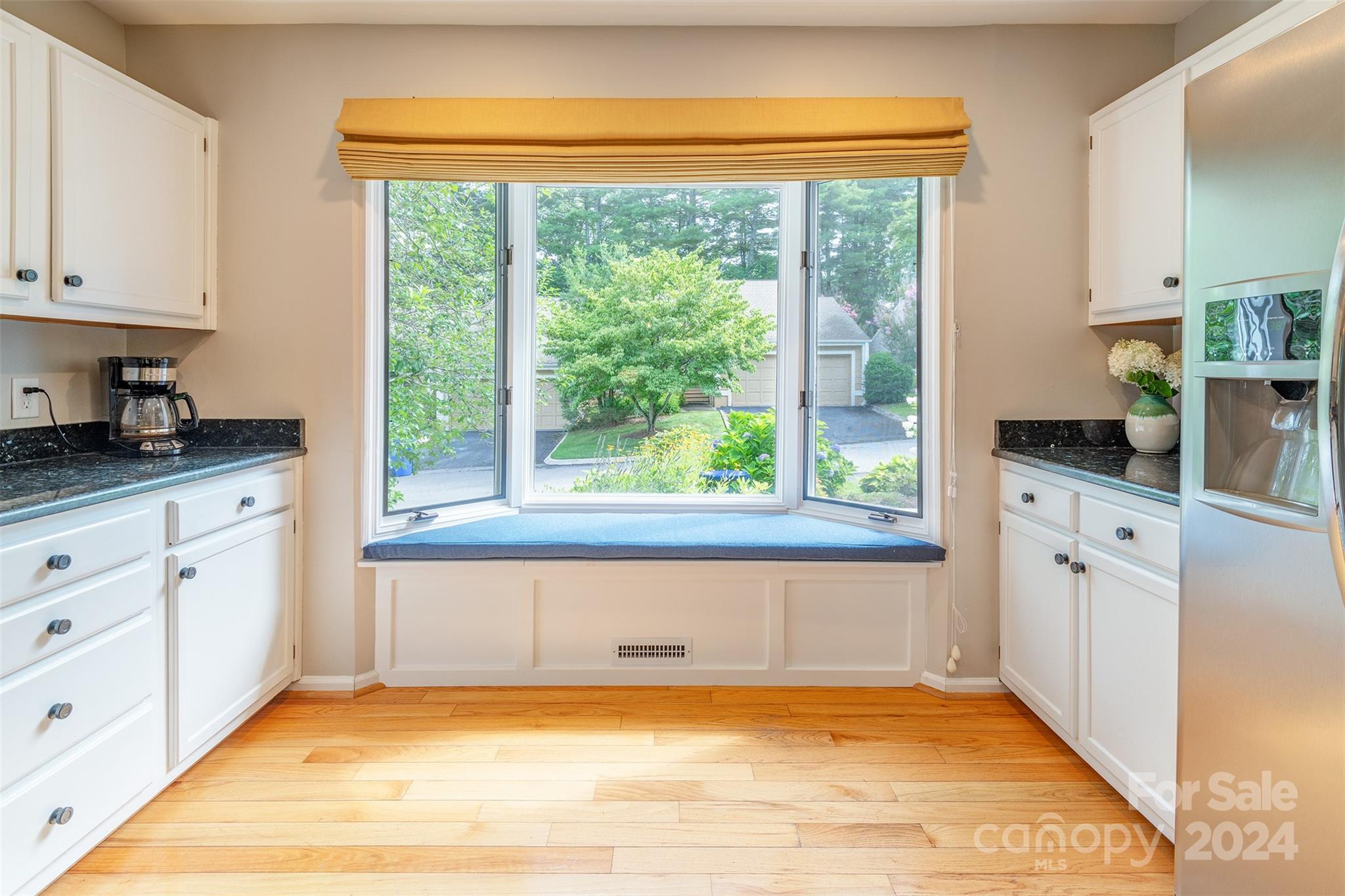 122 Beaver Ridge Road Asheville, NC 28804 - Photo 14 of 39 Gallery Image 14