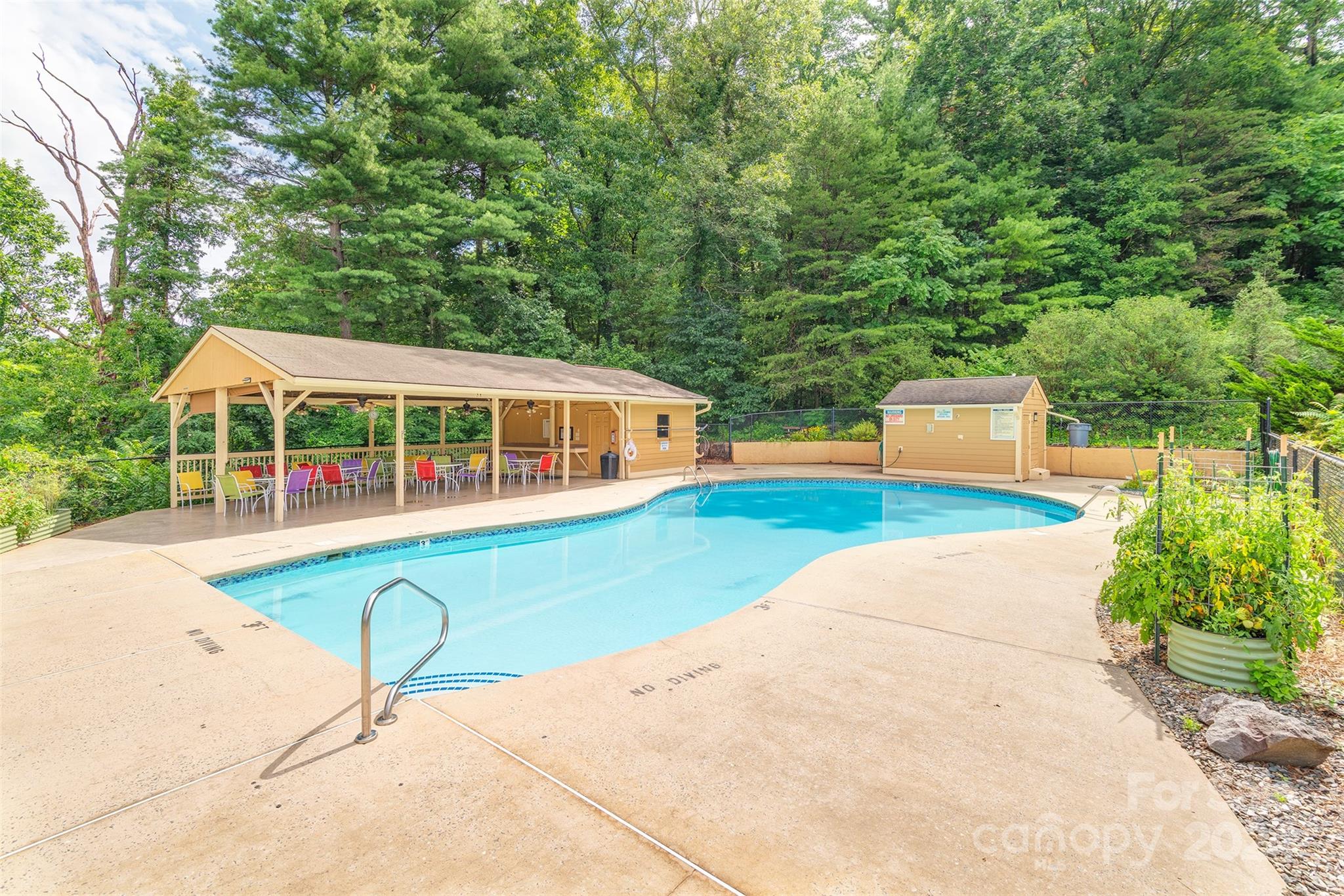 122 Beaver Ridge Road Asheville, NC 28804 - Photo 38 of 39 Gallery Image 38