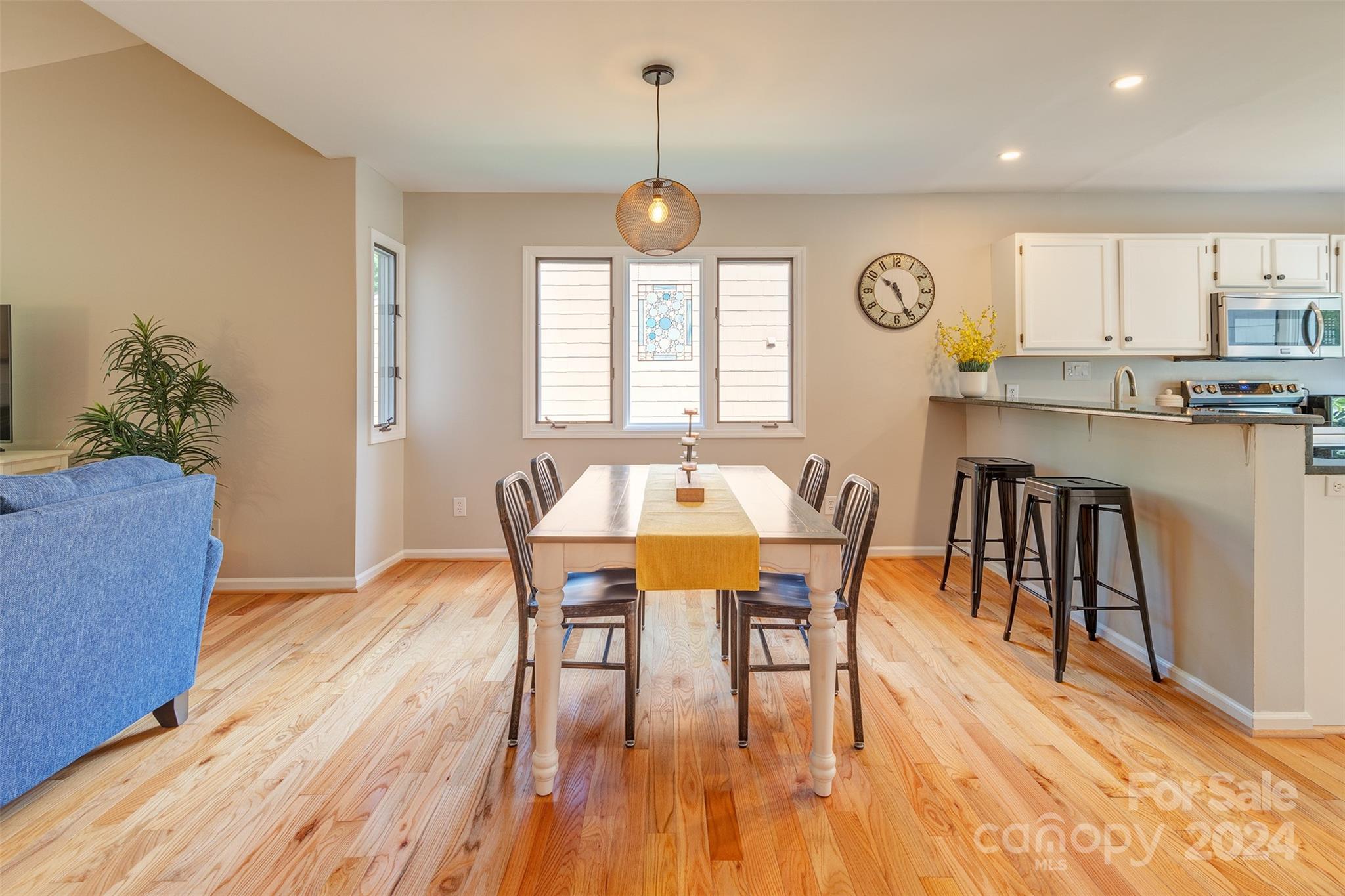 122 Beaver Ridge Road Asheville, NC 28804 - Photo 9 of 39 Gallery Image 9