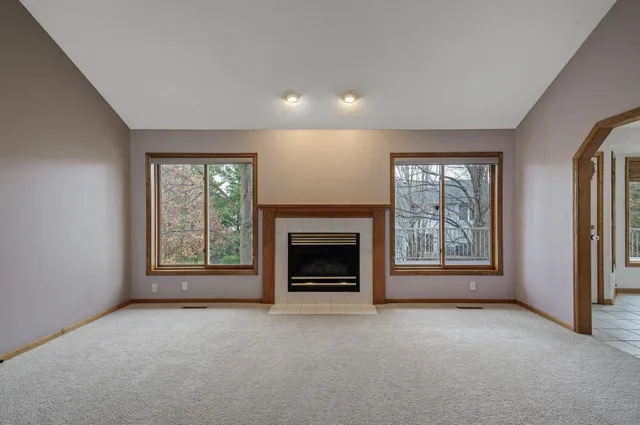 $689,900 | 2970 Western Avenue North, Roseville, MN 55113