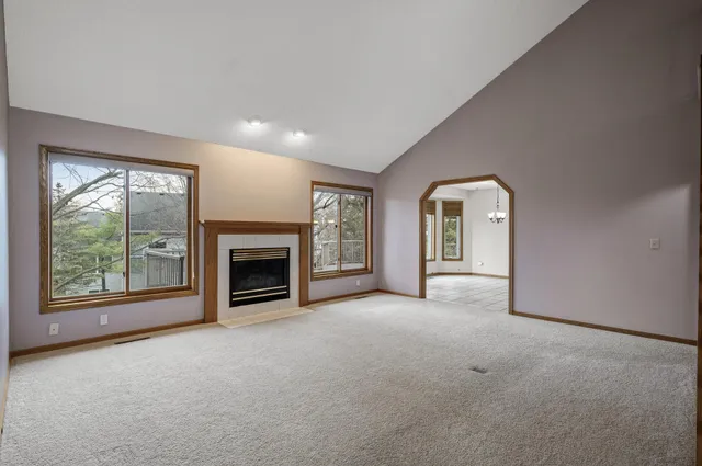 $689,900 | 2970 Western Avenue North, Roseville, MN 55113