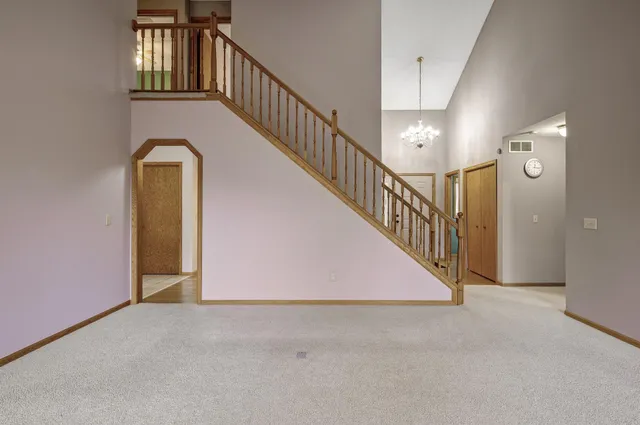 $689,900 | 2970 Western Avenue North, Roseville, MN 55113