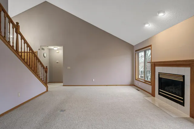 $689,900 | 2970 Western Avenue North, Roseville, MN 55113