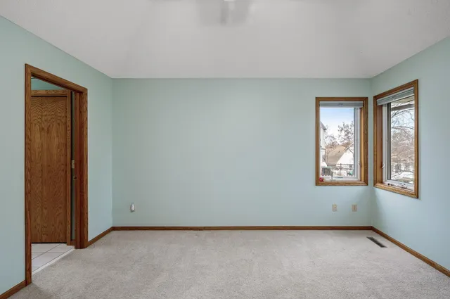 $689,900 | 2970 Western Avenue North, Roseville, MN 55113