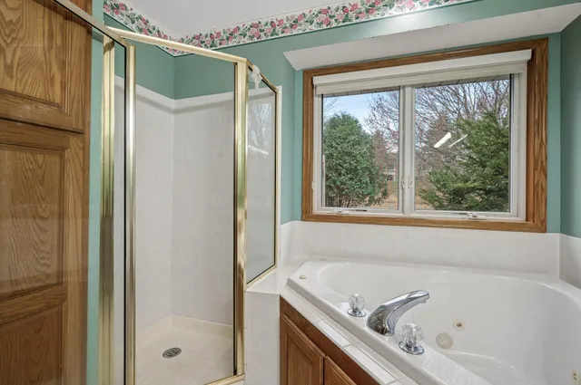 $689,900 | 2970 Western Avenue North, Roseville, MN 55113