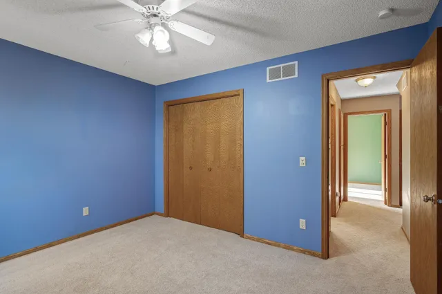 $689,900 | 2970 Western Avenue North, Roseville, MN 55113