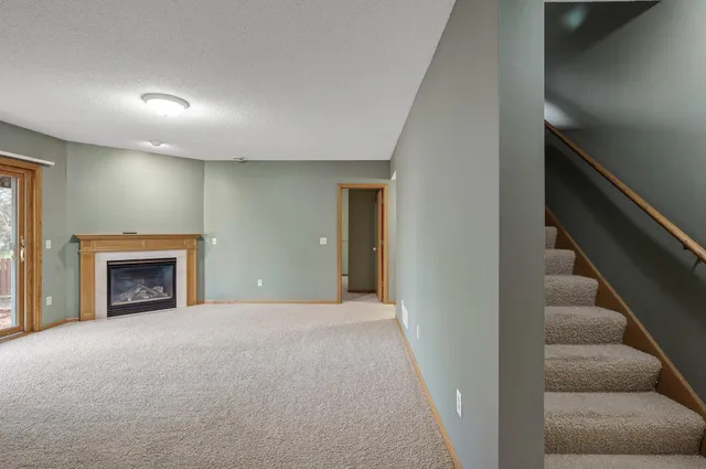 $689,900 | 2970 Western Avenue North, Roseville, MN 55113