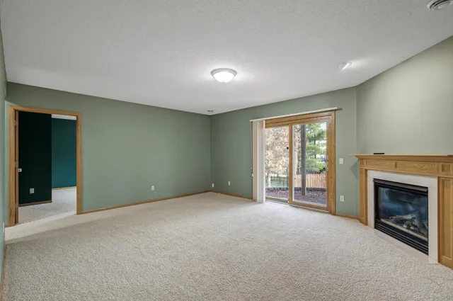 $689,900 | 2970 Western Avenue North, Roseville, MN 55113