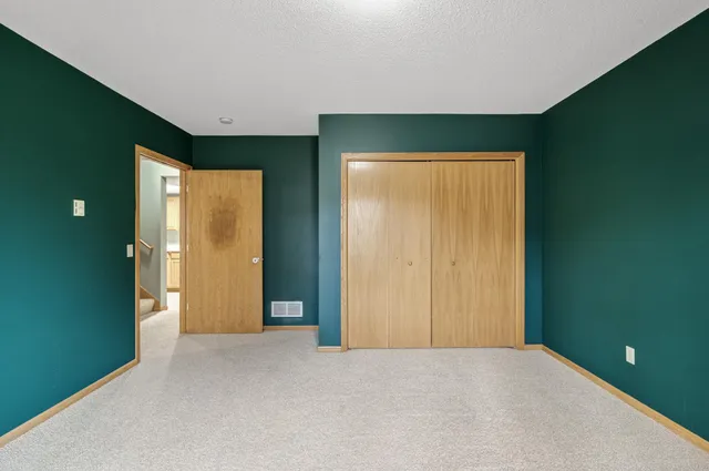 $689,900 | 2970 Western Avenue North, Roseville, MN 55113