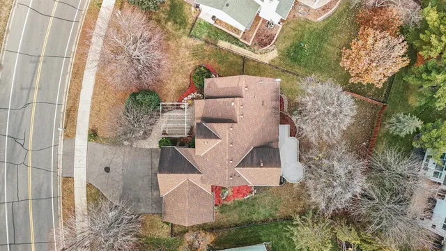 $689,900 | 2970 Western Avenue North, Roseville, MN 55113