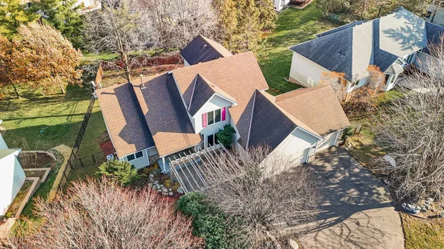 $689,900 | 2970 Western Avenue North, Roseville, MN 55113