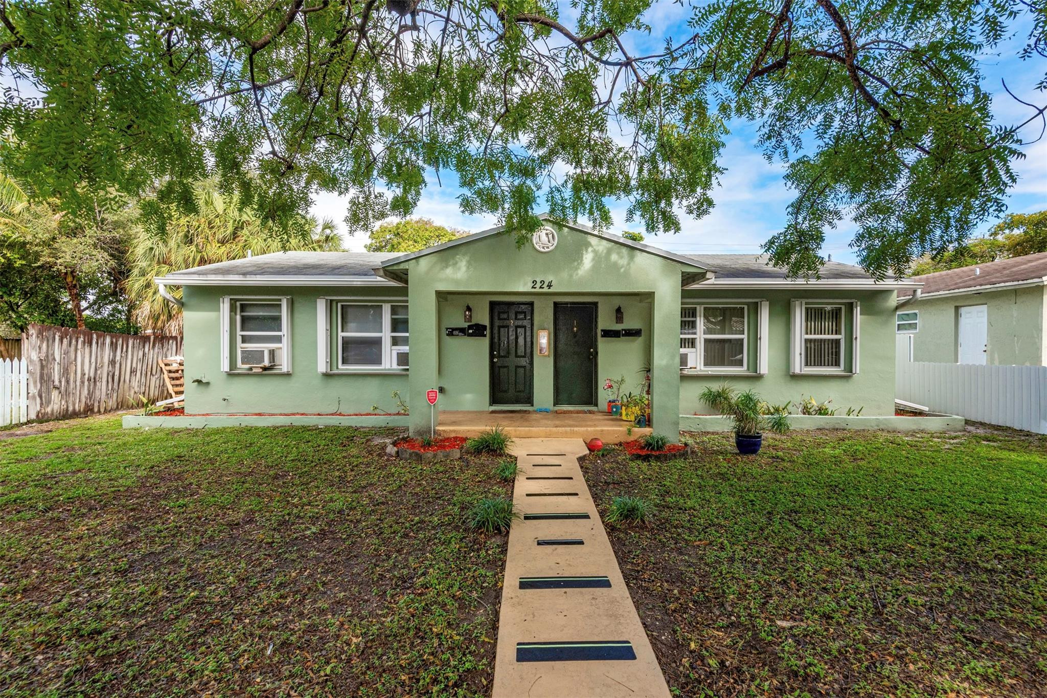 224 Southwest 15th Street Dania Beach, FL 33004 - Photo 2 of 60 Photo 2