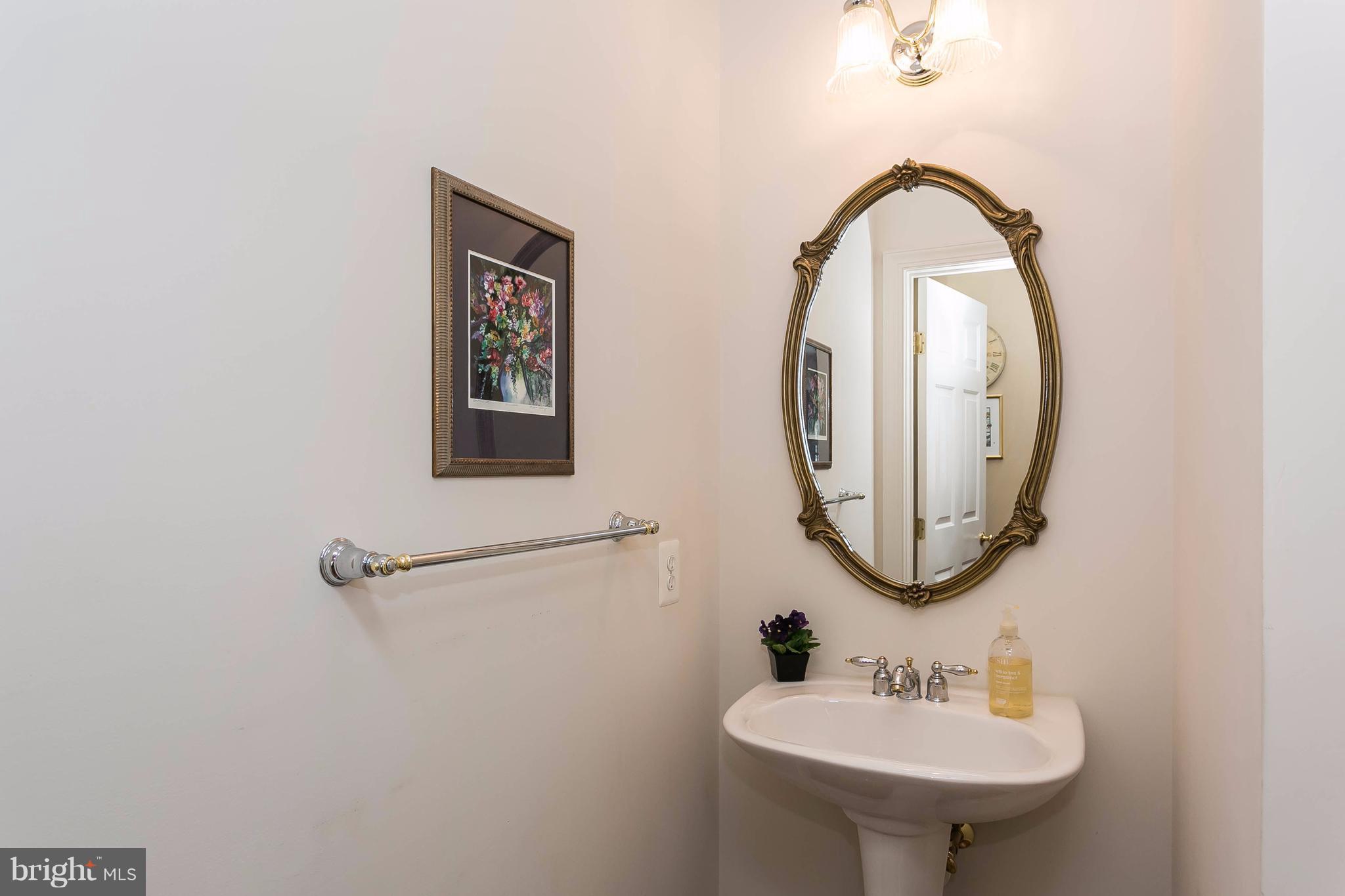 5154 Key View Way Perry Hall, MD 21128 - Photo 15 of 27 Half Bath