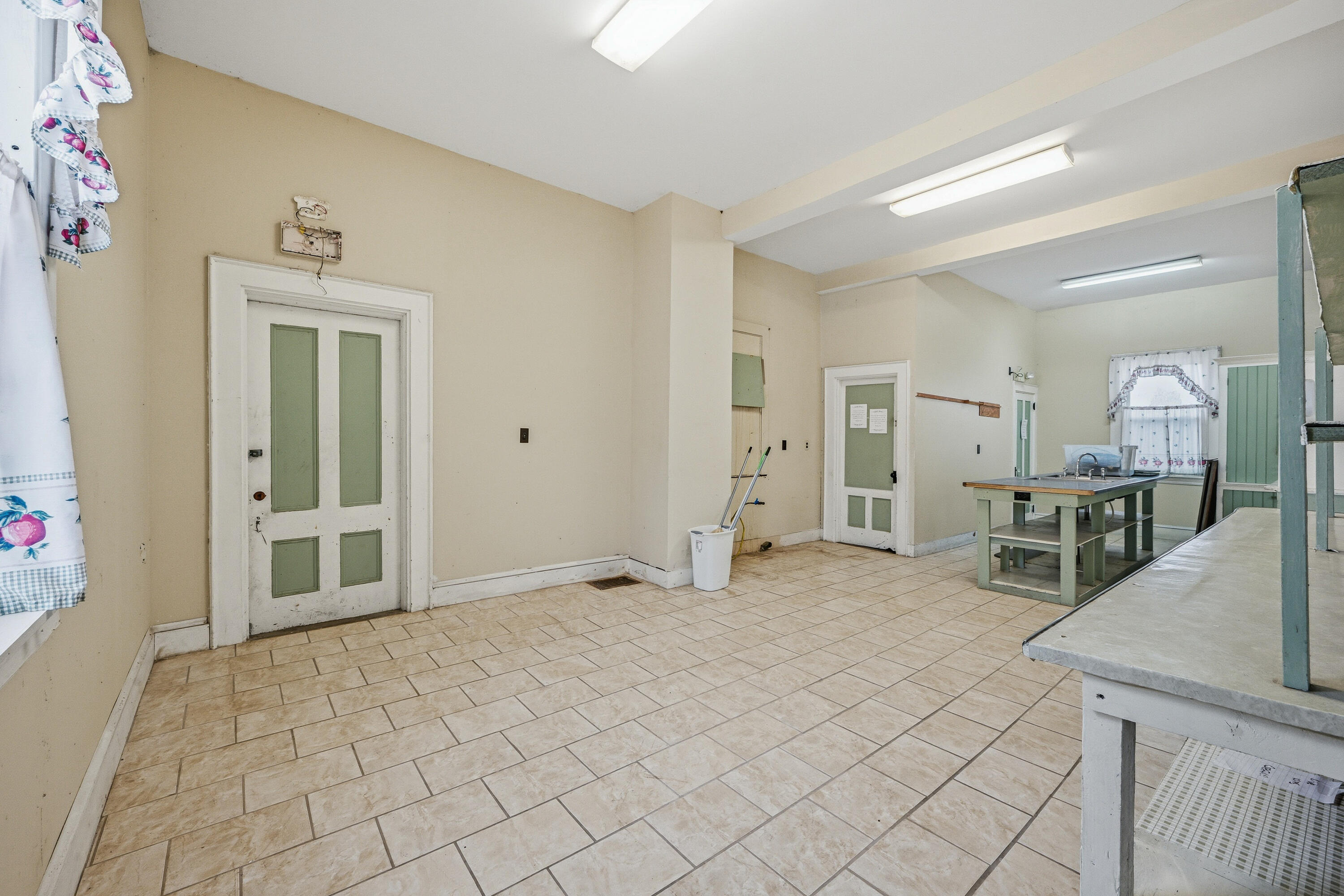 1192 Ohio Street Bangor, ME 04401 - Photo 13 of 30 110350gr-118