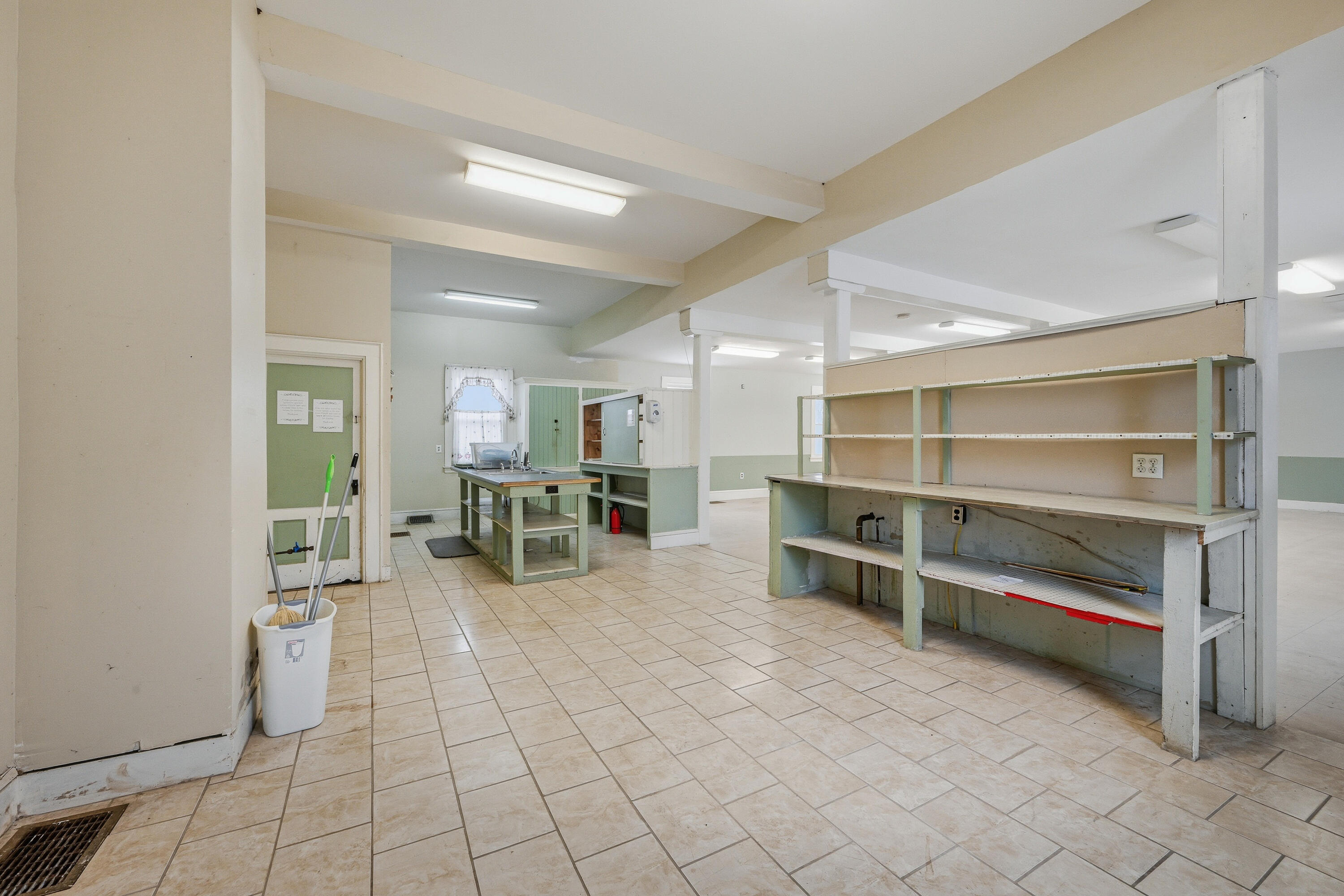 1192 Ohio Street Bangor, ME 04401 - Photo 14 of 30 110350gr-120