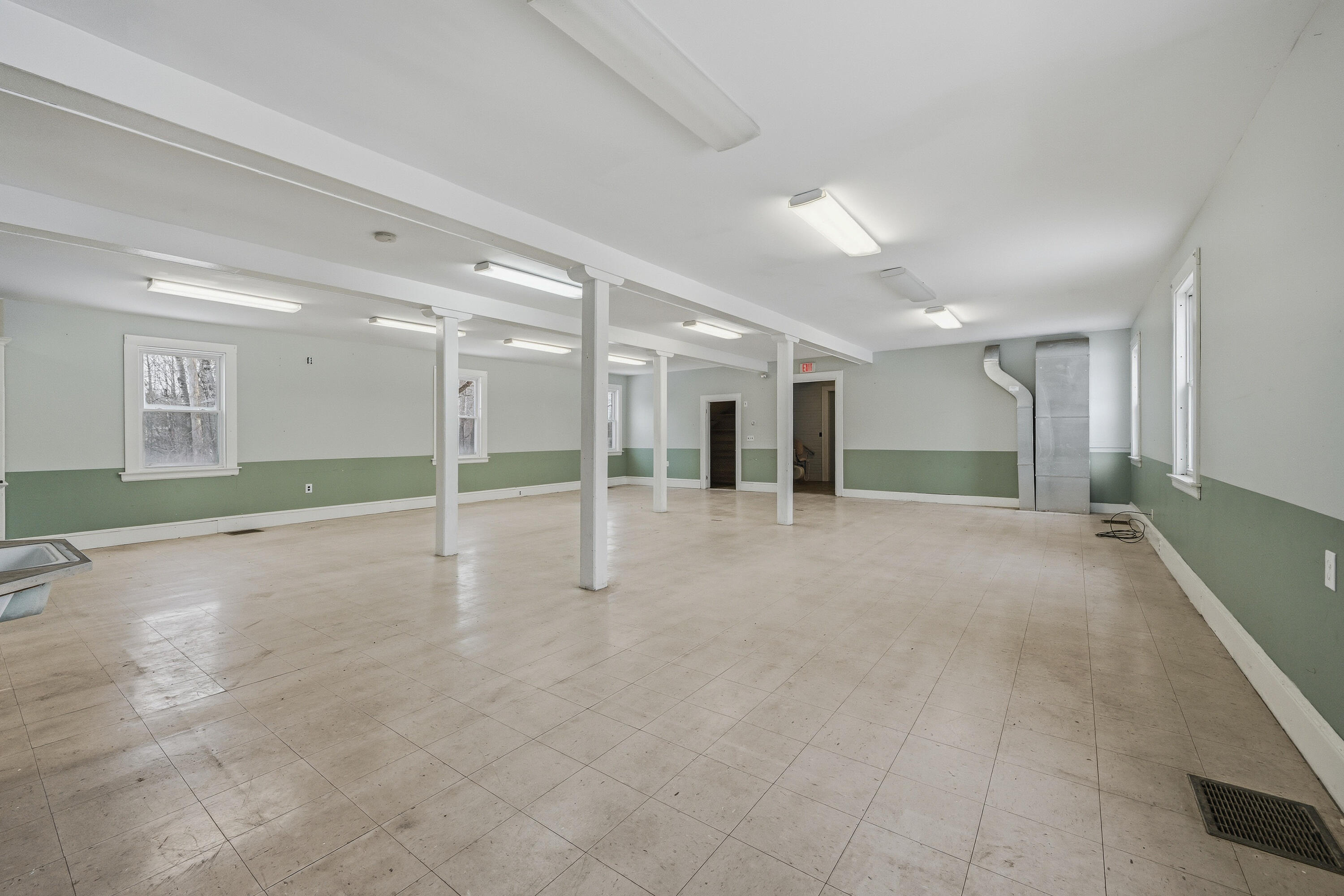 1192 Ohio Street Bangor, ME 04401 - Photo 16 of 30 110350gr-126