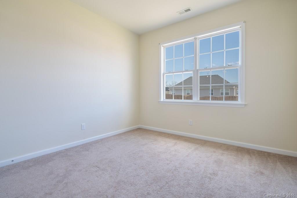 144 Haw River Road, Unit 212 Fletcher, NC 28732 - Photo 9 of 16