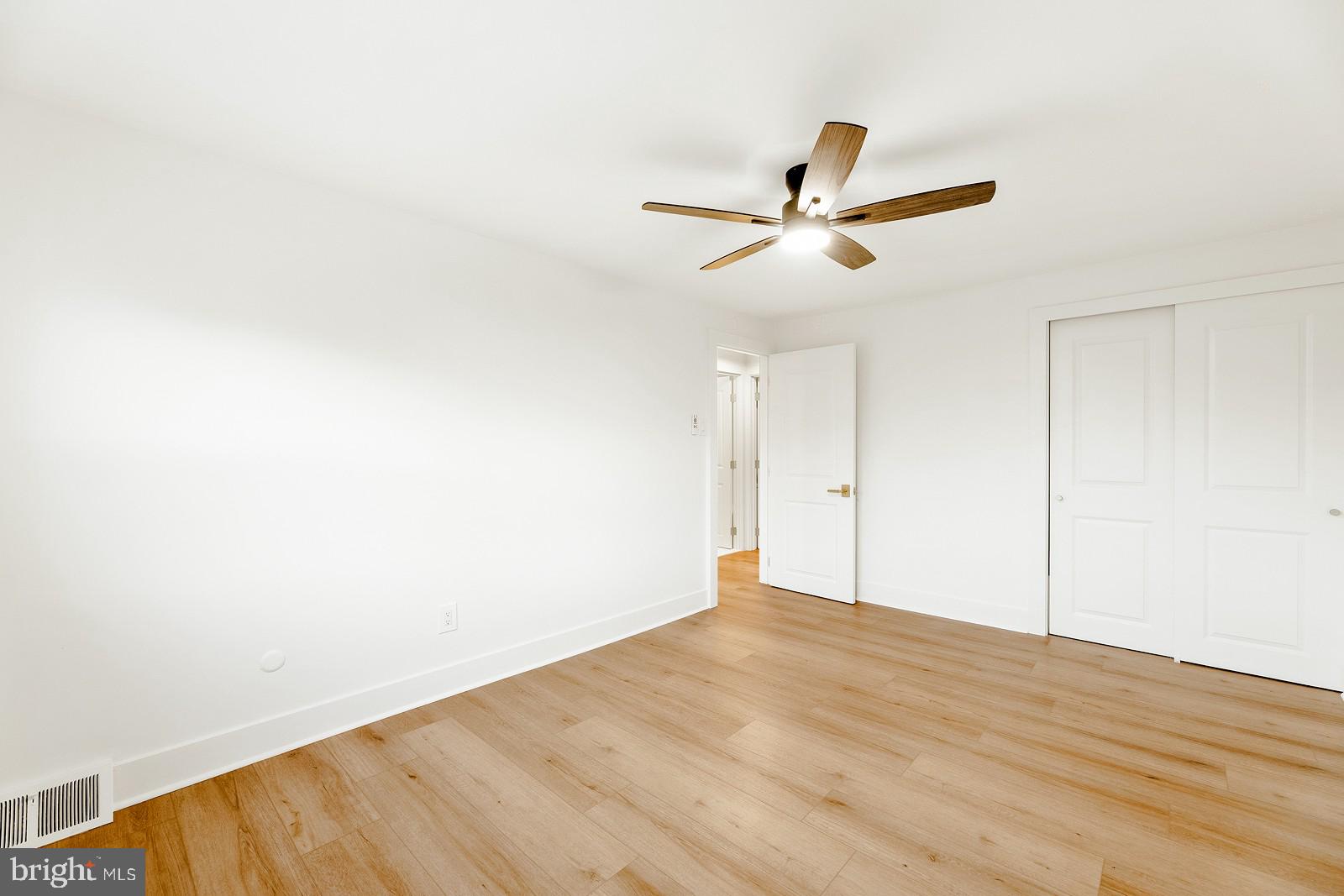 12608 Medford Road Philadelphia, PA 19154 - Photo 28 of 34 Gallery Image 28