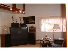 1253 Smyth Road Hooksett, NH 03106 - Photo 5 of 7