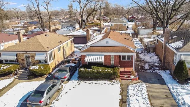 $110,000 | 14341 University Avenue, Dolton, IL 60419