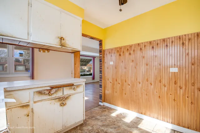 $110,000 | 14341 University Avenue, Dolton, IL 60419