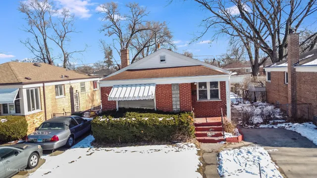 $110,000 | 14341 University Avenue, Dolton, IL 60419