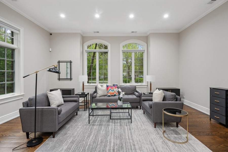2 Bristol Road Northfield, IL 60093 - Photo 45 of 52 a living room with furniture and wooden floor